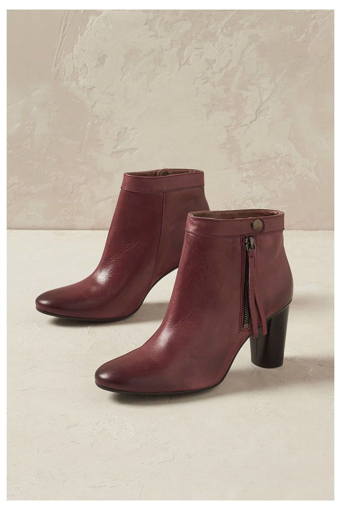Mimi Ankle Boots