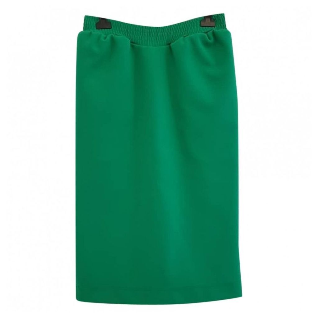 Mid-length skirt