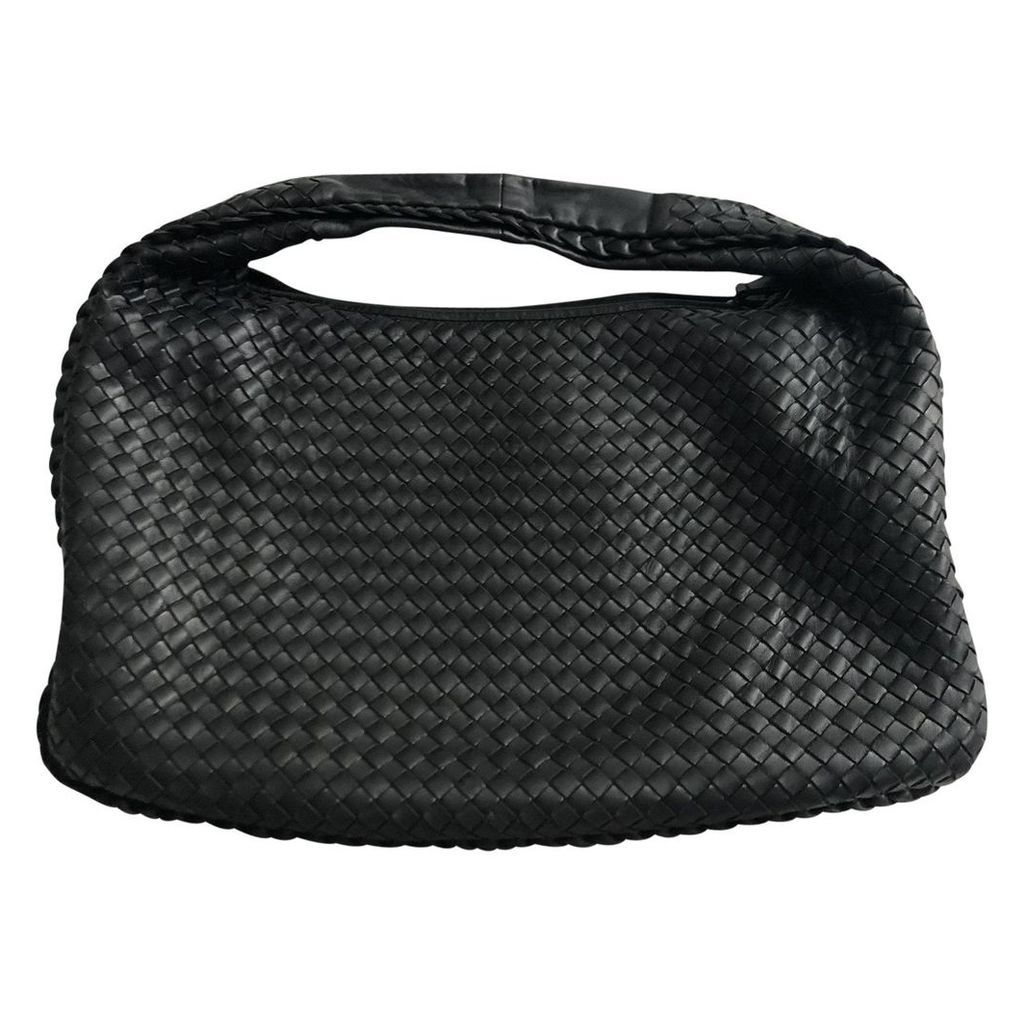 Veneta leather handbag