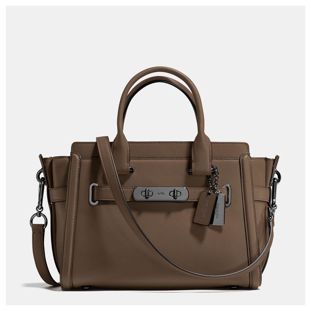Coach Swagger 27 In Glovetanned Leather