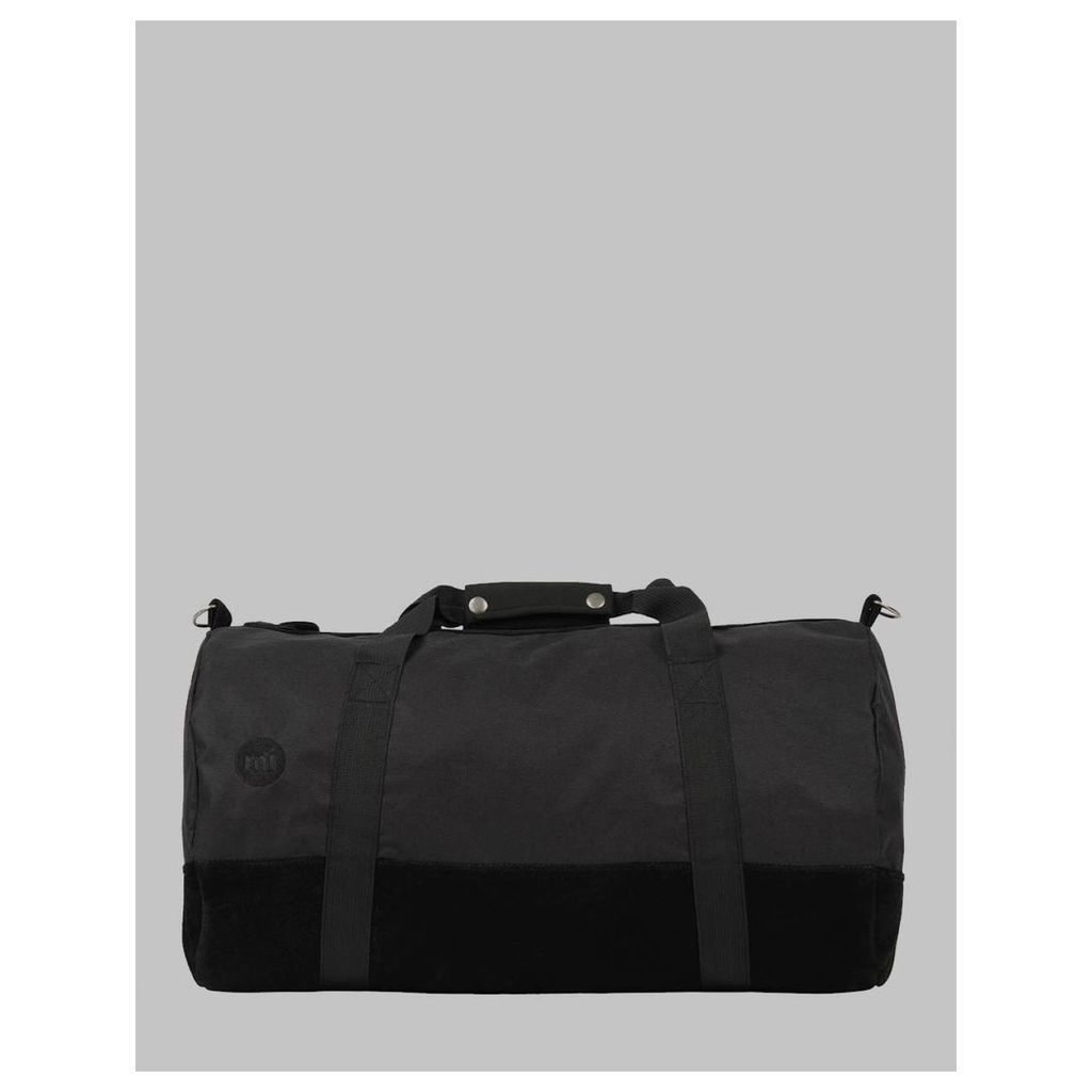 Mi-Pac Classic Duffel Bag - All Black (One Size Only)
