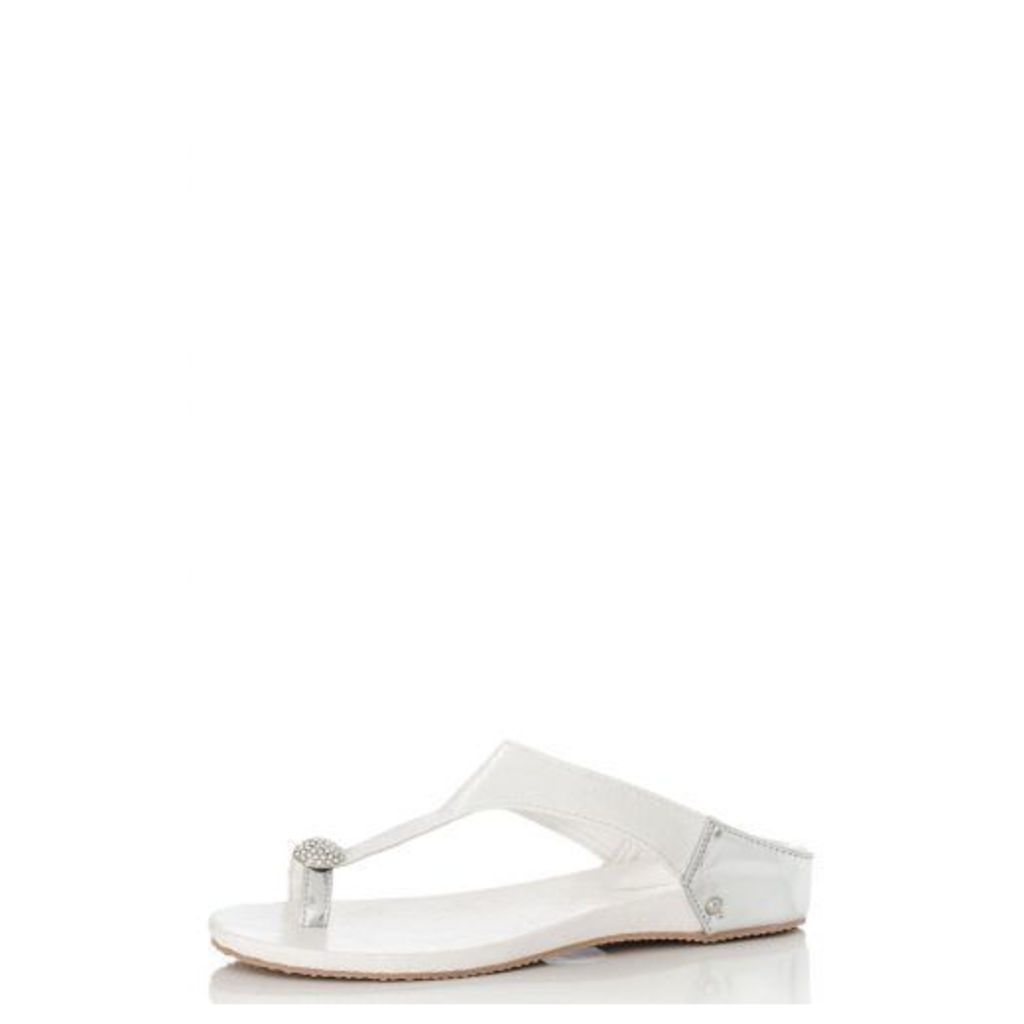 White Diamante Toe Ring Flat Sandals