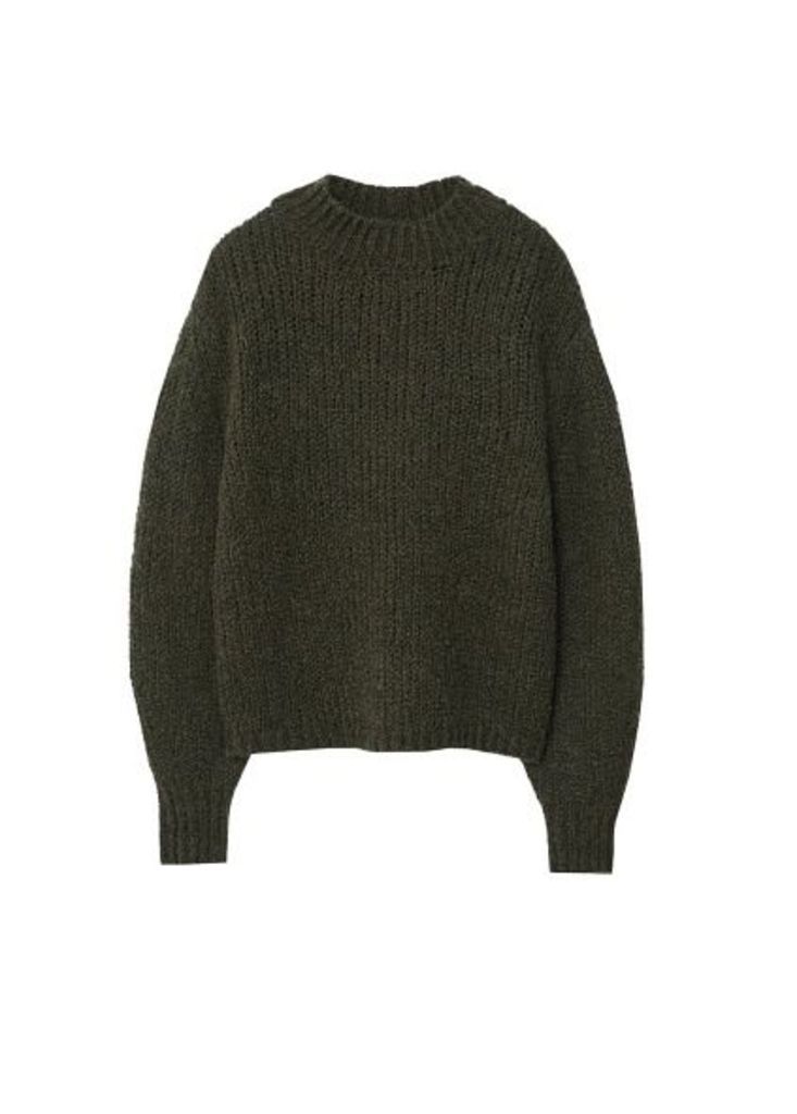 High collar wool sweater