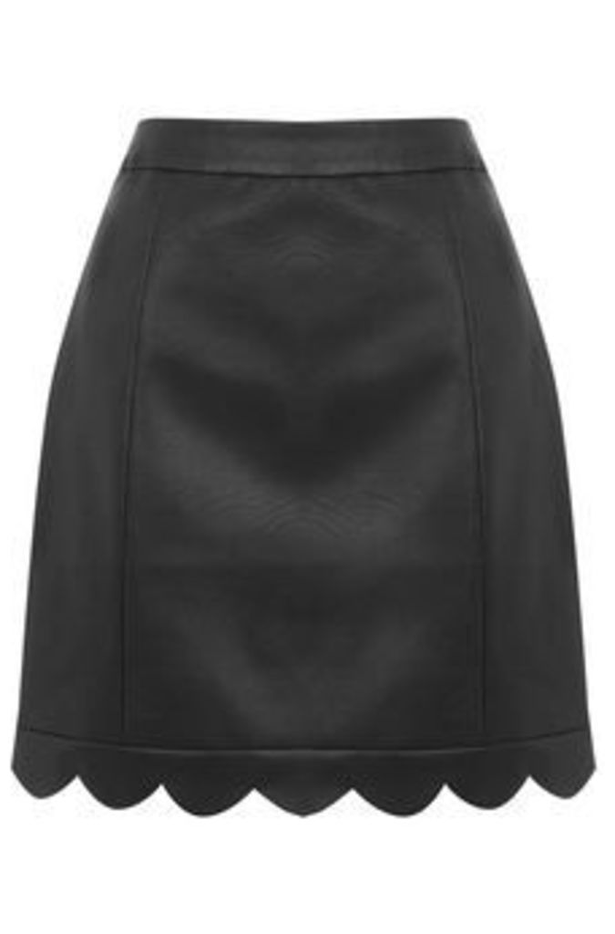 FAUX LEATHER SCALLOP SKIRT