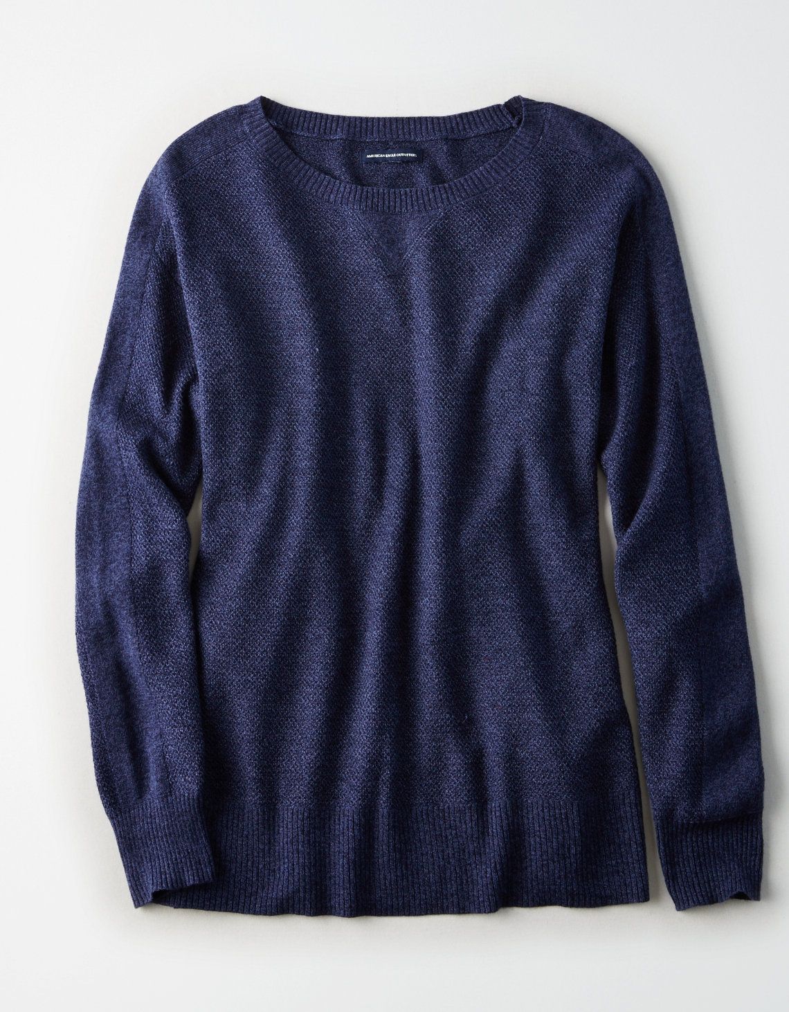 AE Layer-Perfect Lightweight Sweater
