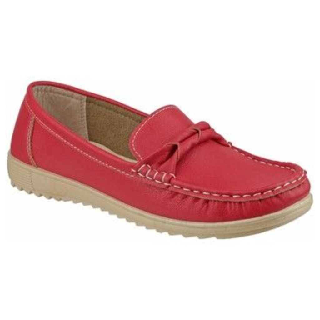 Fleet   Foster  Paros  women's Loafers / Casual Shoes in red