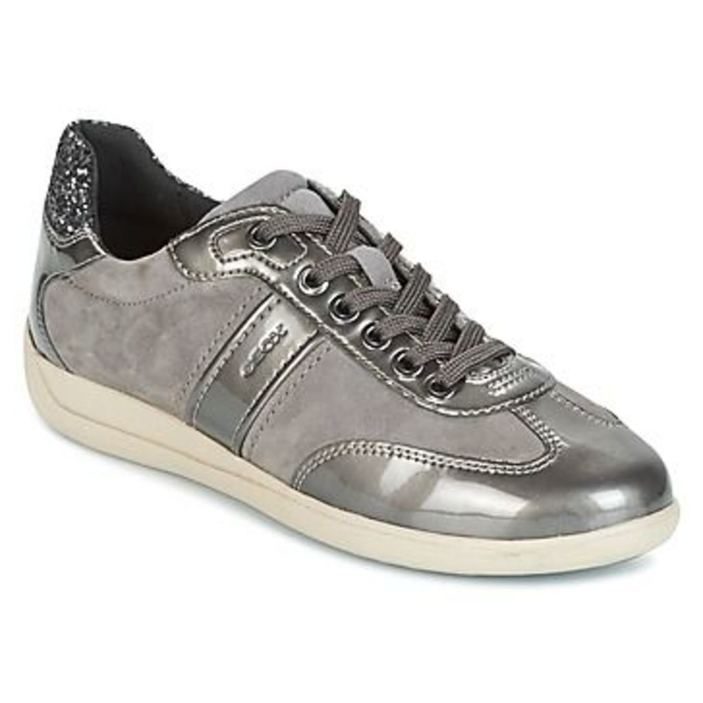 Geox  D MYRIA  women's Shoes (Trainers) in Grey