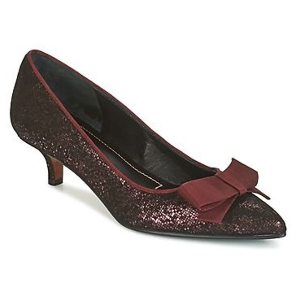 ADELE  women's Court Shoes in Red