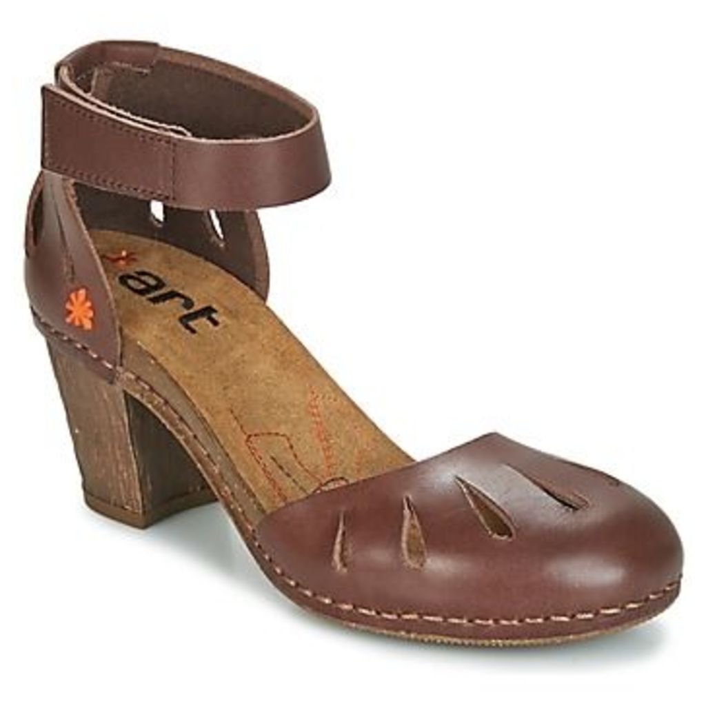 IMEET  women's Sandals in Brown