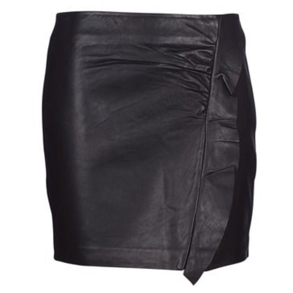  IRSKI  women's Skirt in Black