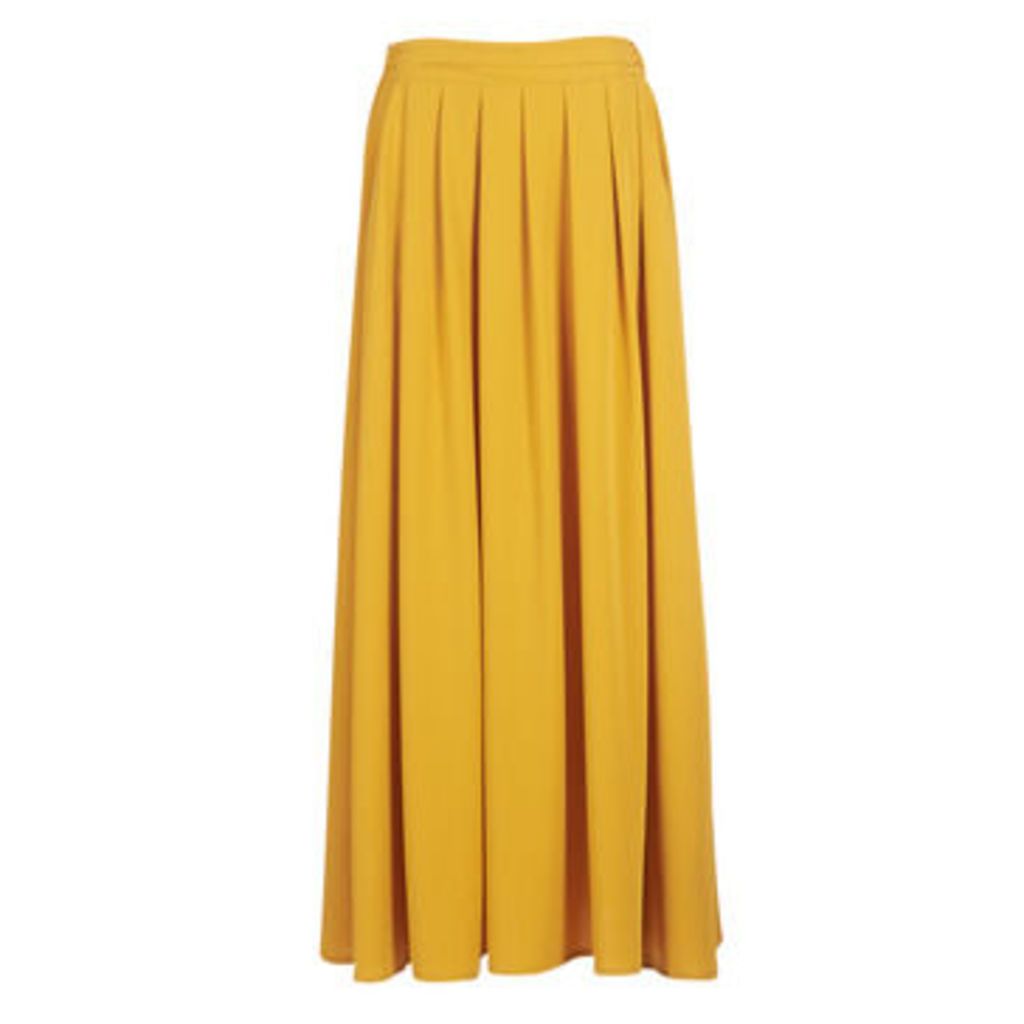 Betty London  -  women's Skirt in Yellow