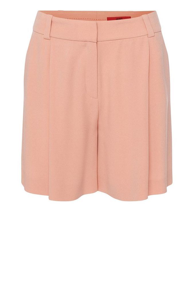 High-rise fitted shorts with waist pleats: `Herki`