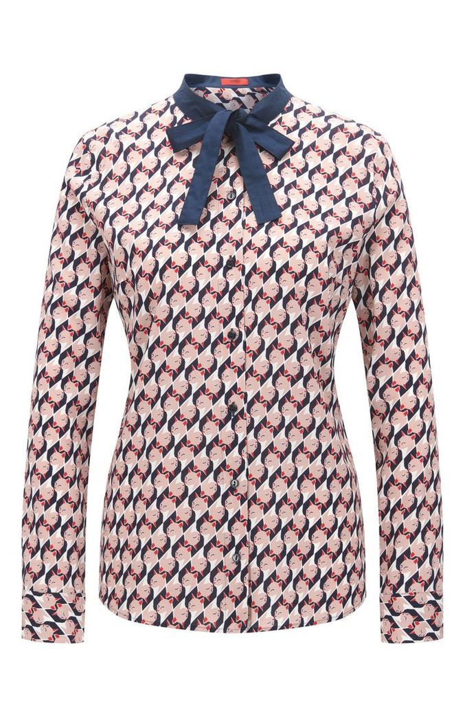 Relaxed-fit blouse with kissing cat print