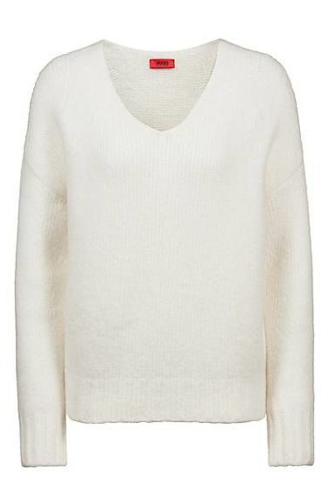 Relaxed-fit sweater in a stretch-virgin-wool blend