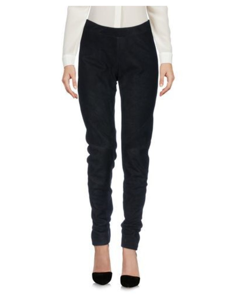 GARETH PUGH TROUSERS Casual trousers Women on YOOX.COM