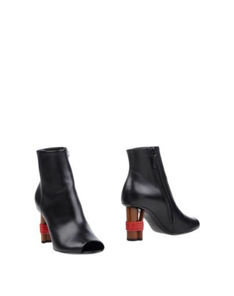 BALENCIAGA FOOTWEAR Ankle boots Women on YOOX.COM