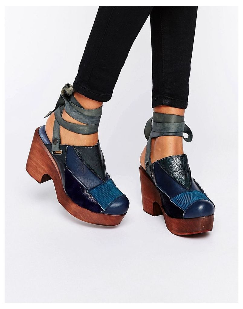Free People Into the Patchwork Navy Denim Clog - Navy