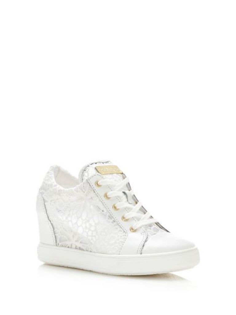 Guess Finna Lace Wedge Sneaker