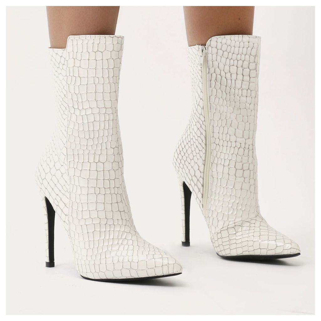 Chile Asymmetric Pointed Toe Ankle Boots  Faux Snake, White