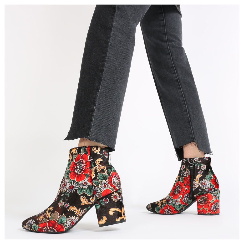 Malika Ankle Boots In Floral Velvet, Multi
