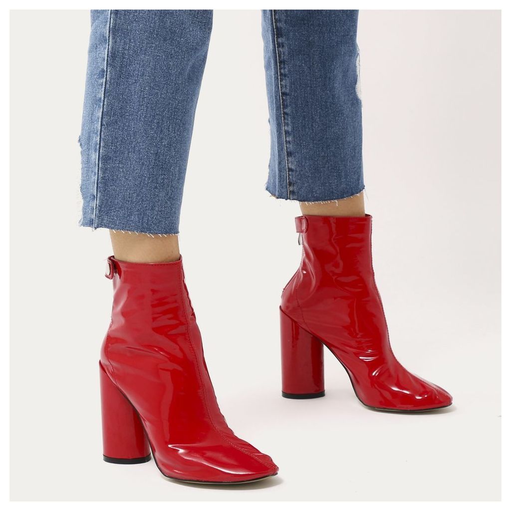 Lia Round Heel Ankle Boots  Patent, Red
