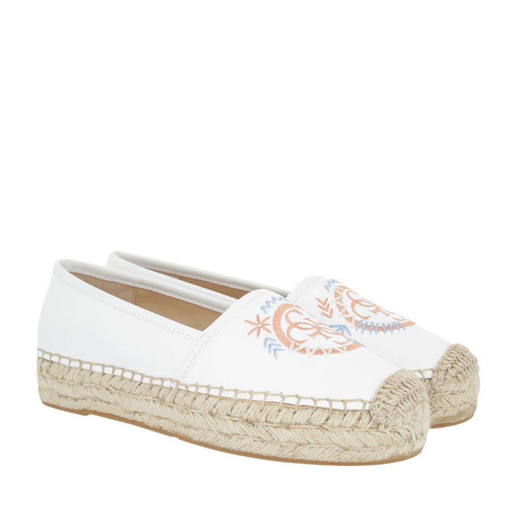 Guess Espadrilles - Jalyn Espadrilles White - in white - Espadrilles for ladies