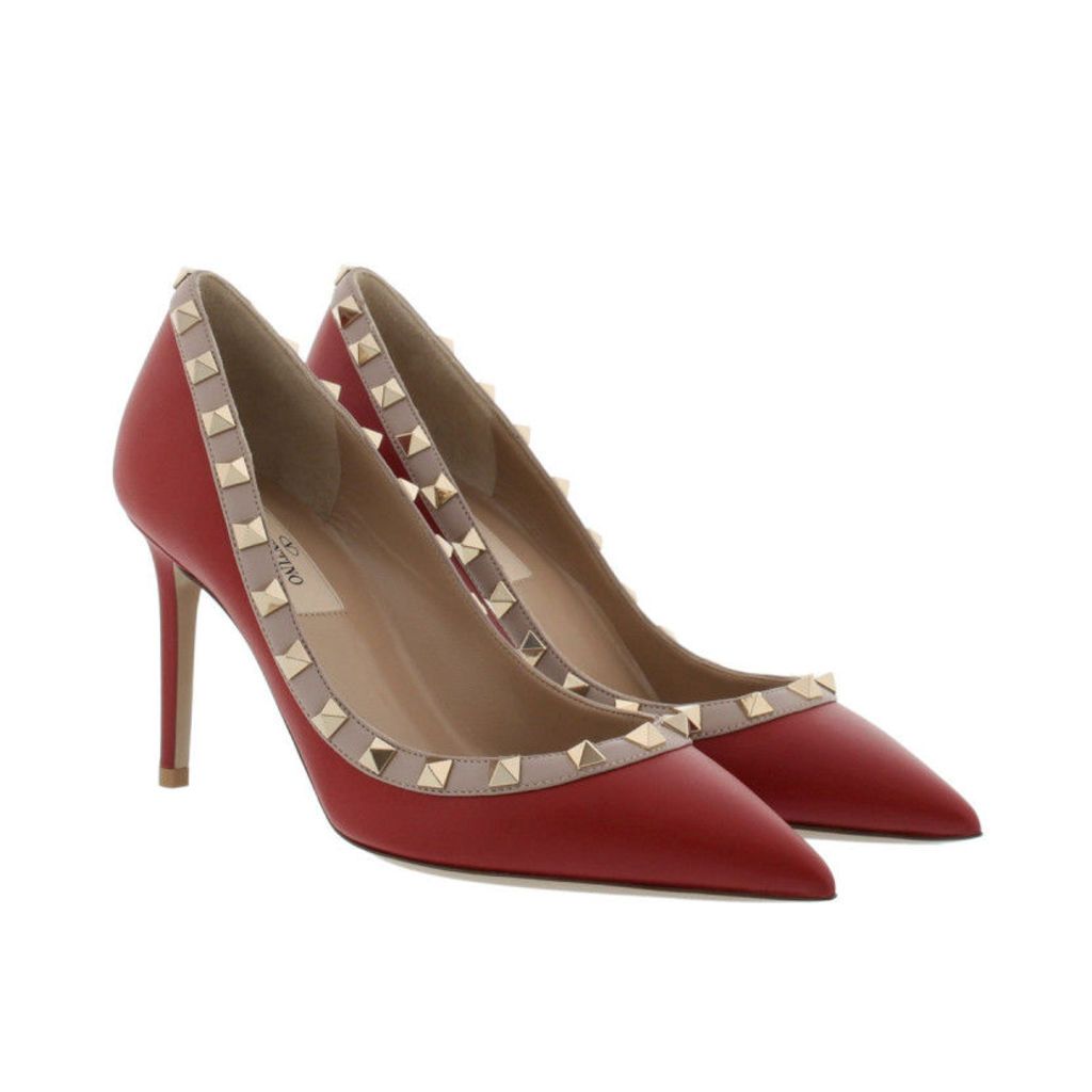 Valentino Pumps - Rockstud Mat Leather Pumps Rosso - in red - Pumps for ladies