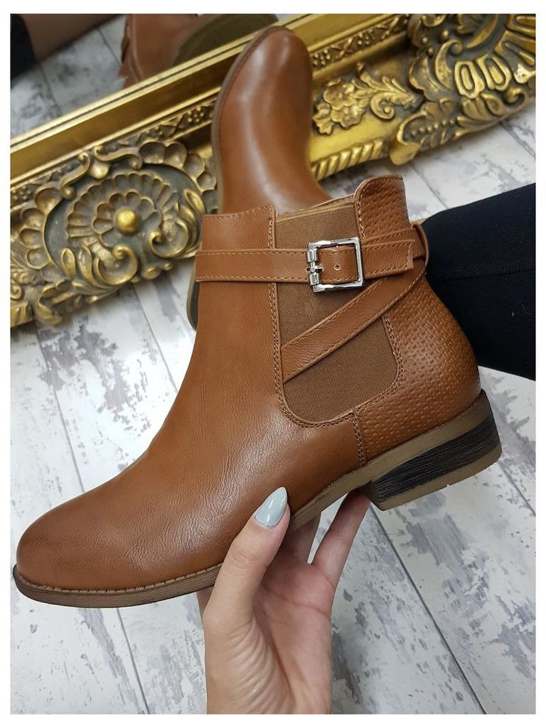 Gabby Buckle Detail Chelsea Boots