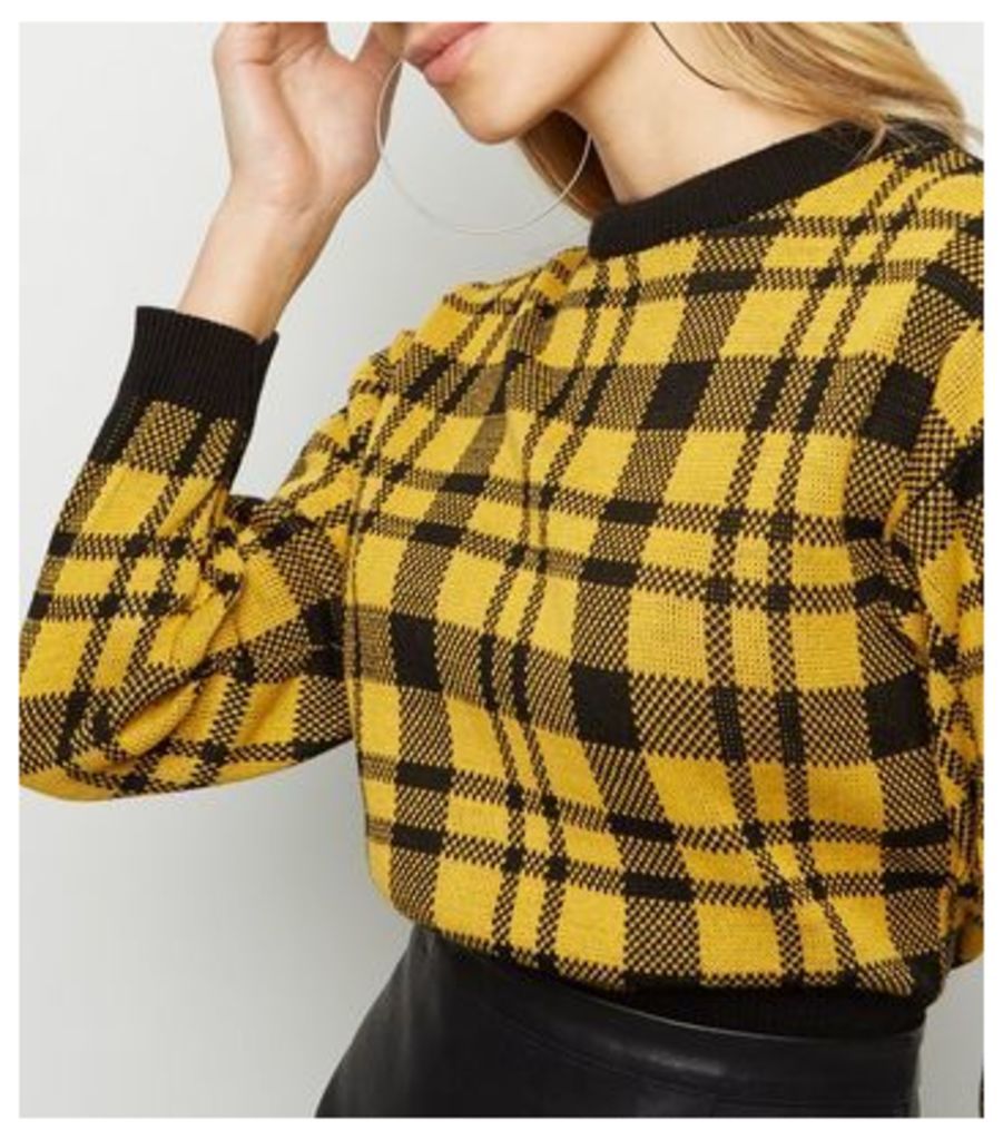Cameo Rose Yellow Check Cropped  Jumper New Look