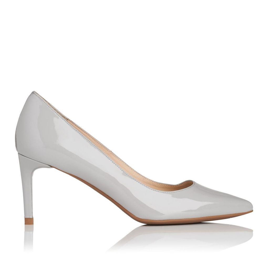 Caisie Light Grey Patent Closed Courts