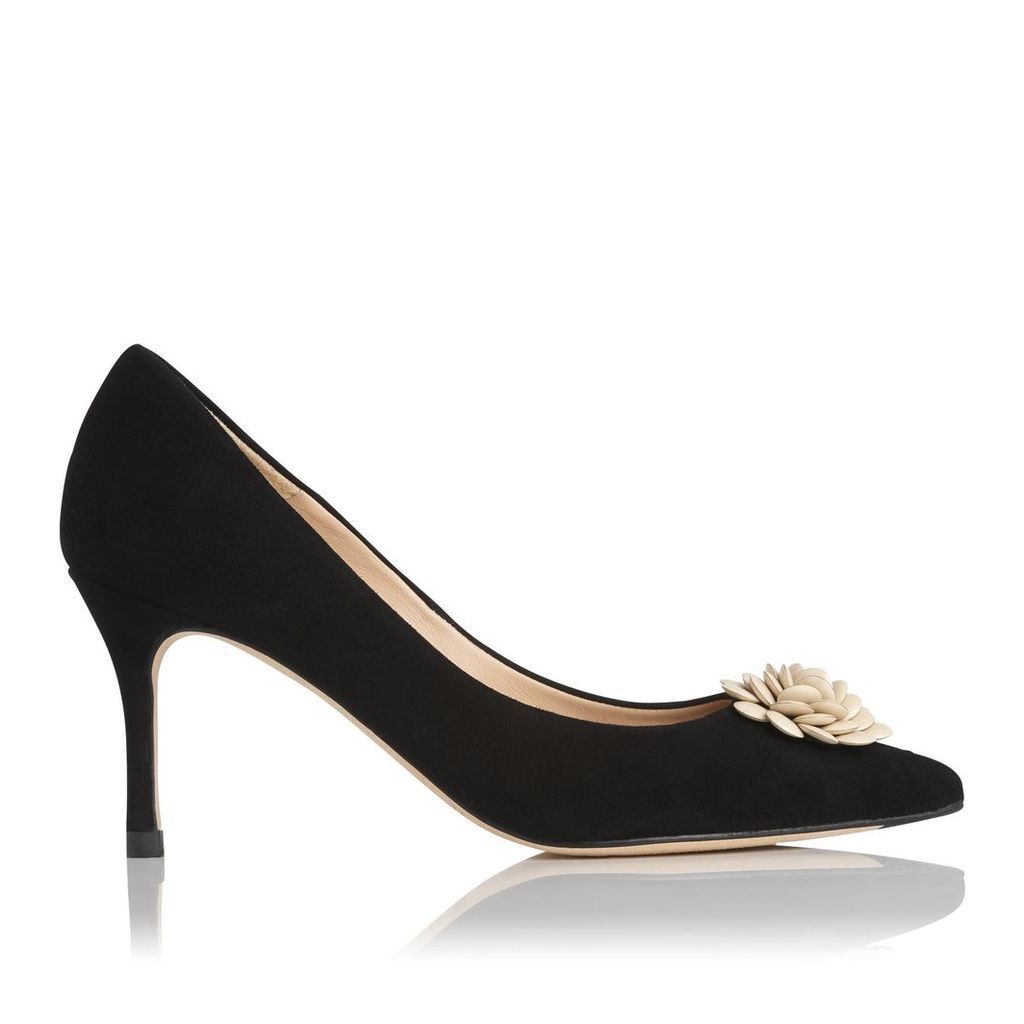Gisele Black Suede Closed Courts