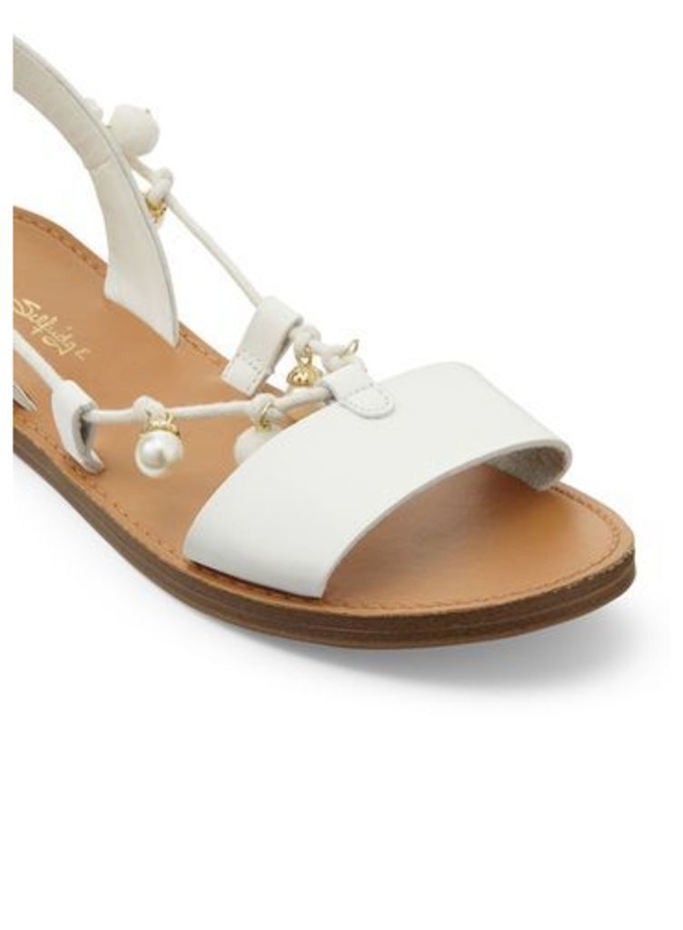 Womens PEBBLES Pom Sandals, White