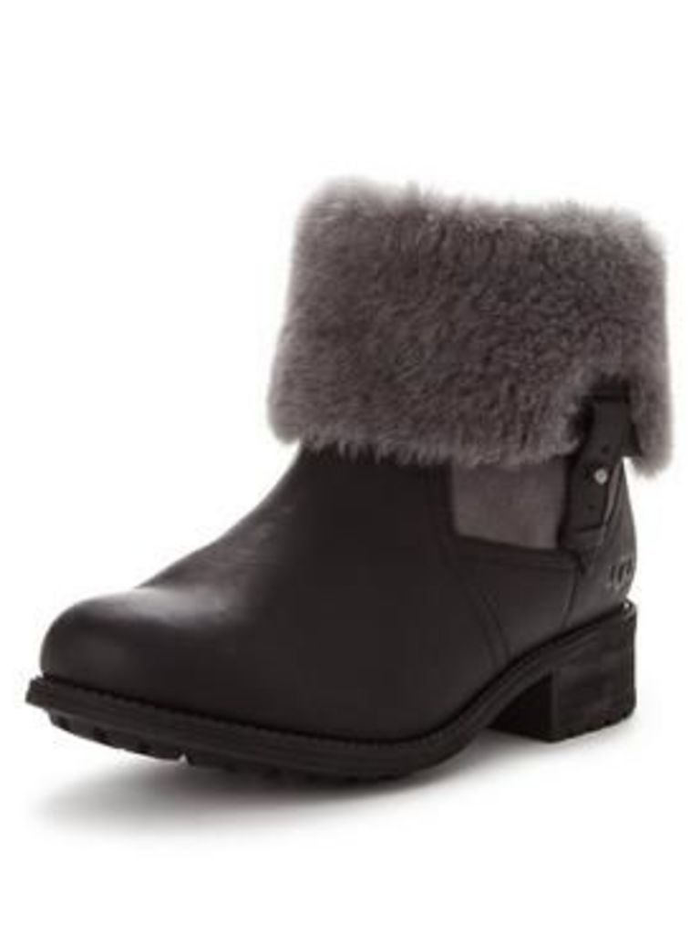 Ugg Chyler Exposed Shearling Ankle Boot