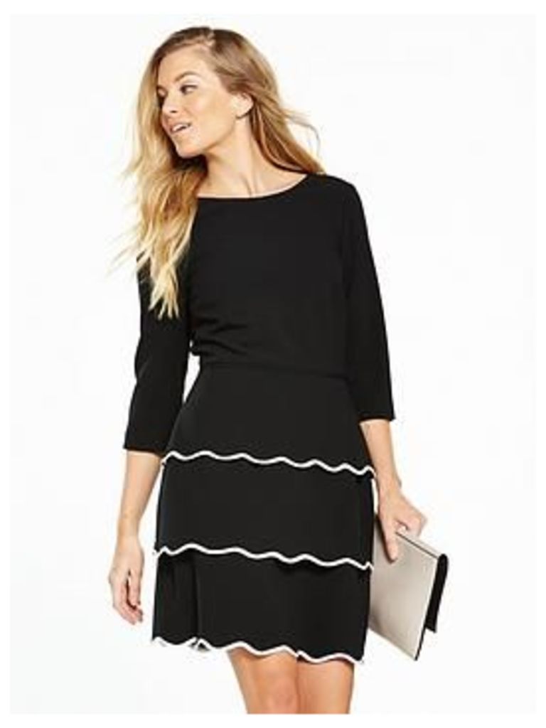 V By Very Scallop Tiered Dress