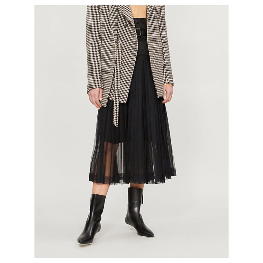 Pleated mesh and shell skirt