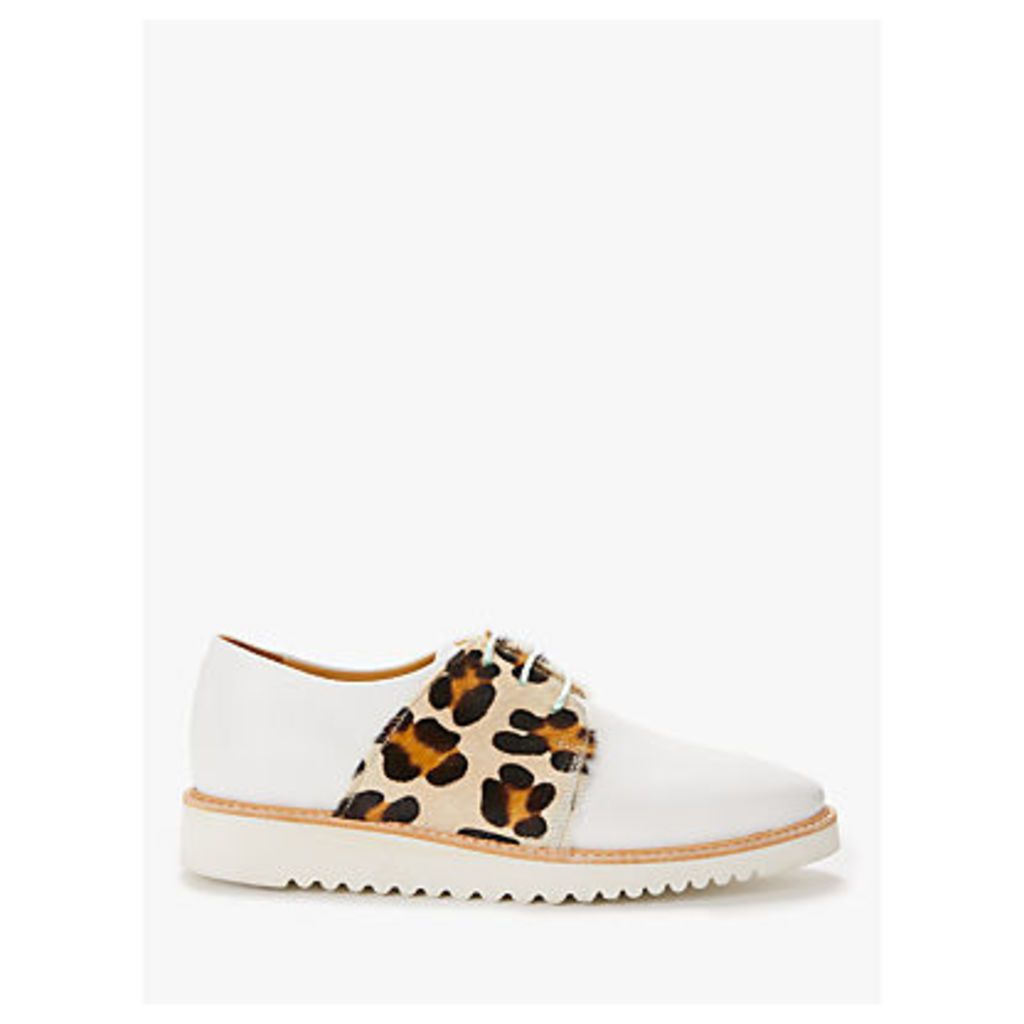 Rogue Matilda Banoffee Brogues, White Leather