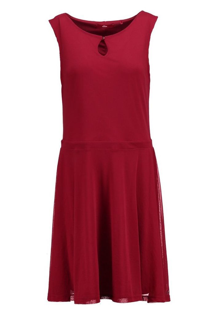 s.Oliver Jersey dress rouge