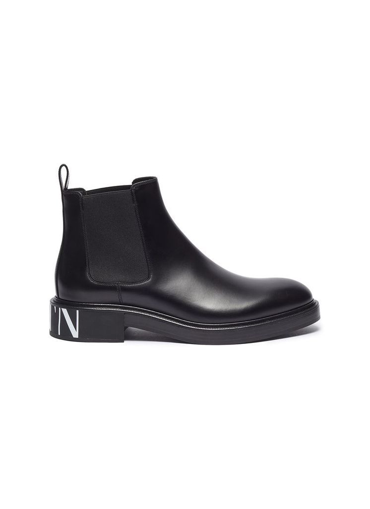 Logo print leather Chelsea boots