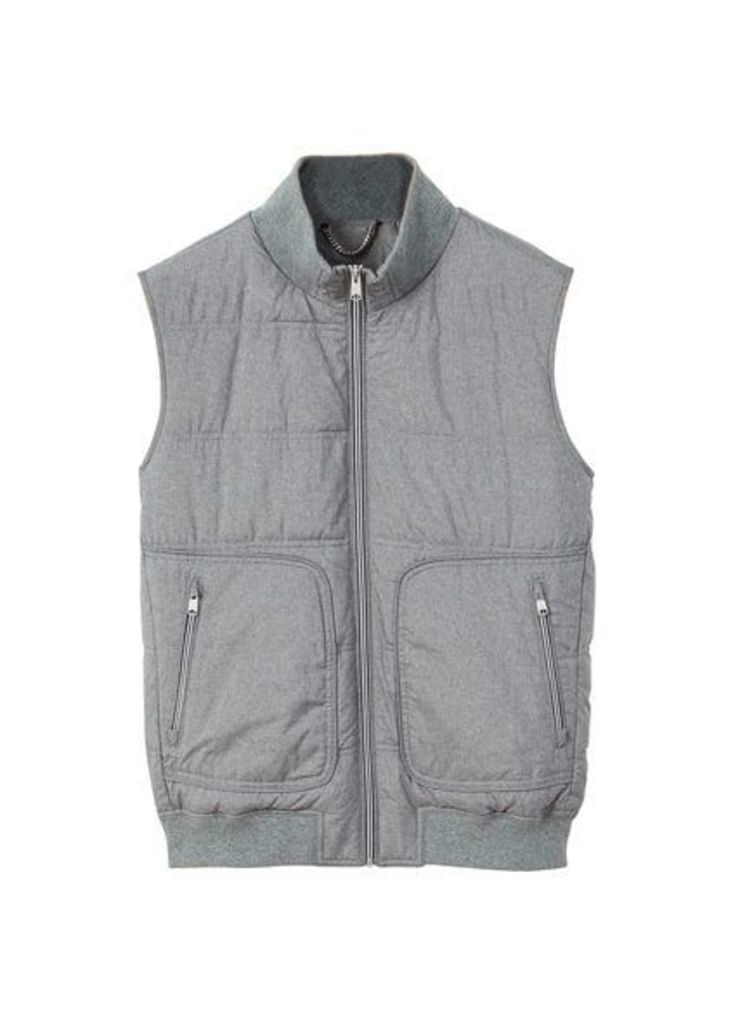 Pocketed quilted gilet