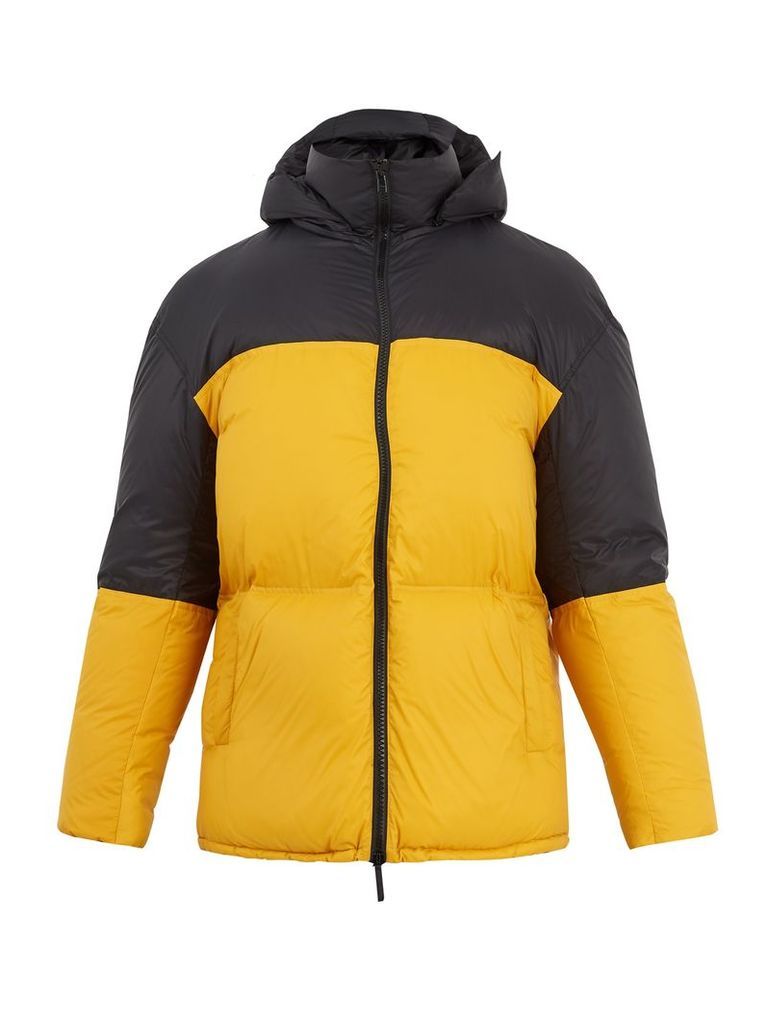 Raey - Contrast Panel Quilted Down Jacket - Mens - Black Yellow