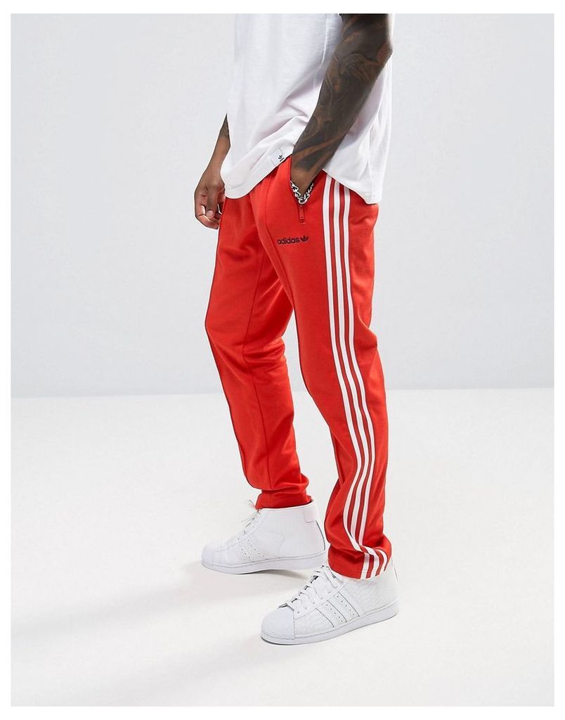 adidas Originals London Pack Block Tapered Joggers In Red BK7867 - Red