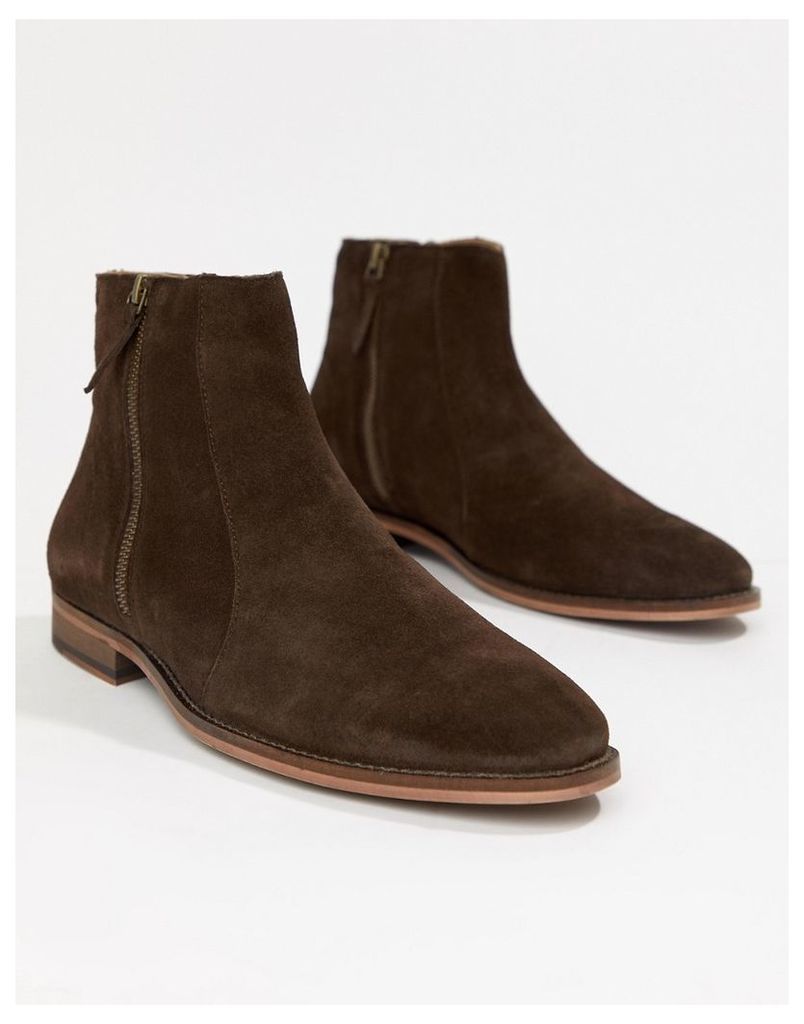 WALK London Dominic zip chelsea boots in brown suede