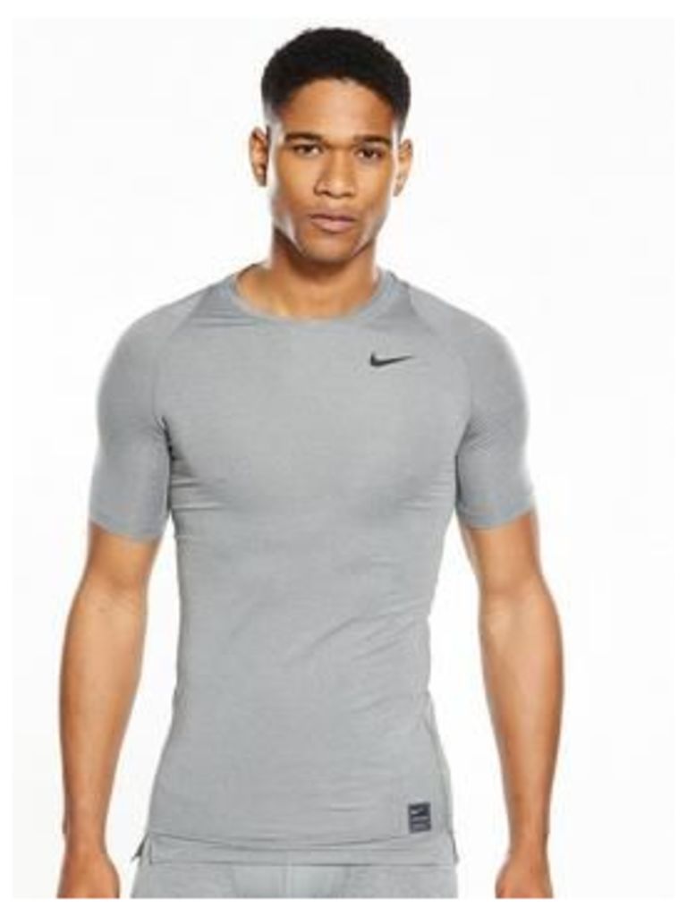 Nike Pro Cool Short Sleeve Top