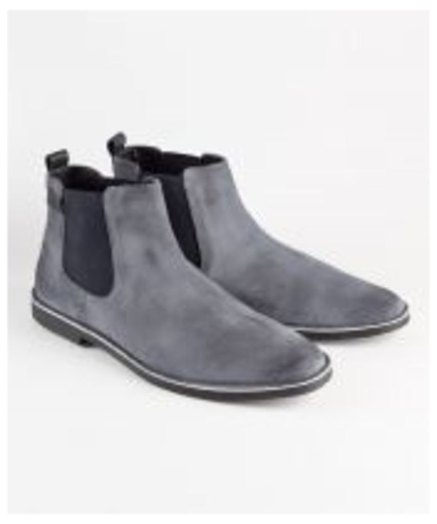 Distressed Finish Chelsea Boots
