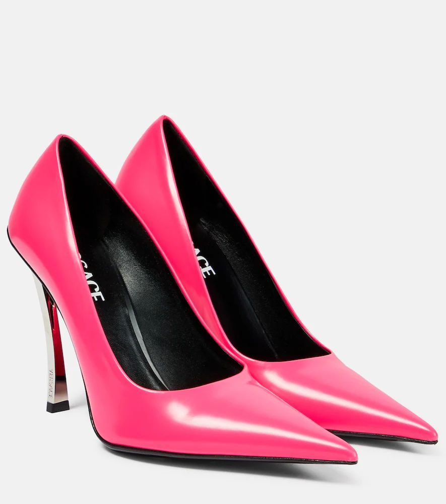 Pin-Point leather pumps