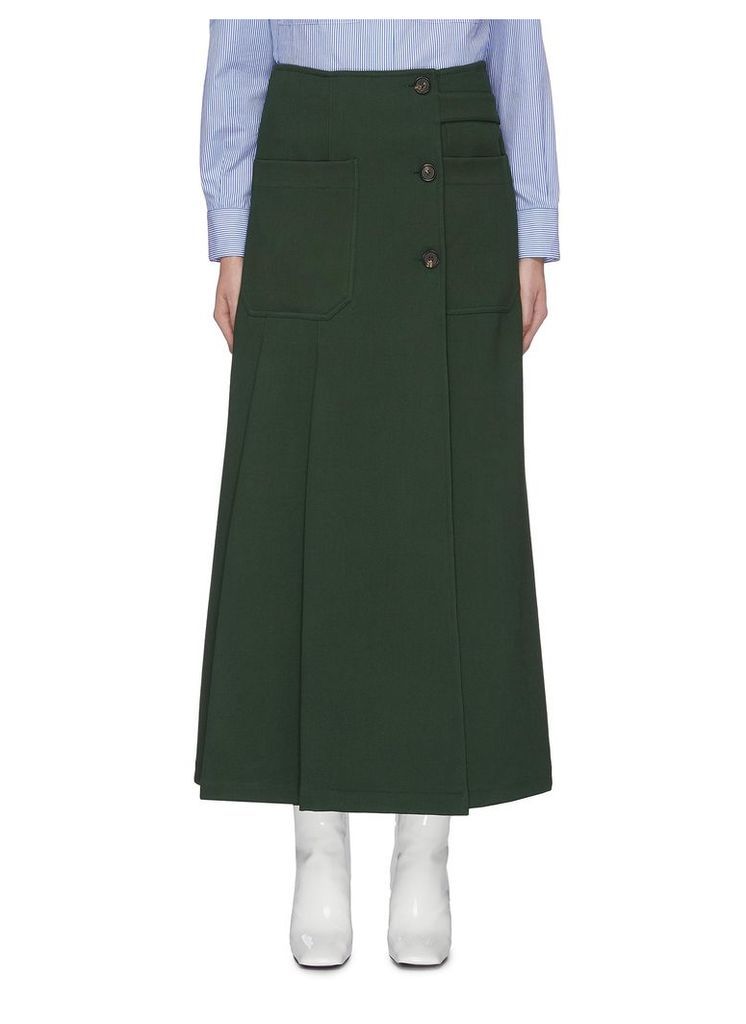 Patch pocket button front pleated skirt