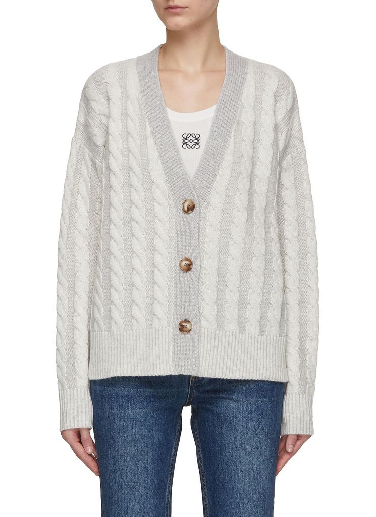 BUTTONED CABLE KNIT CARDIGAN