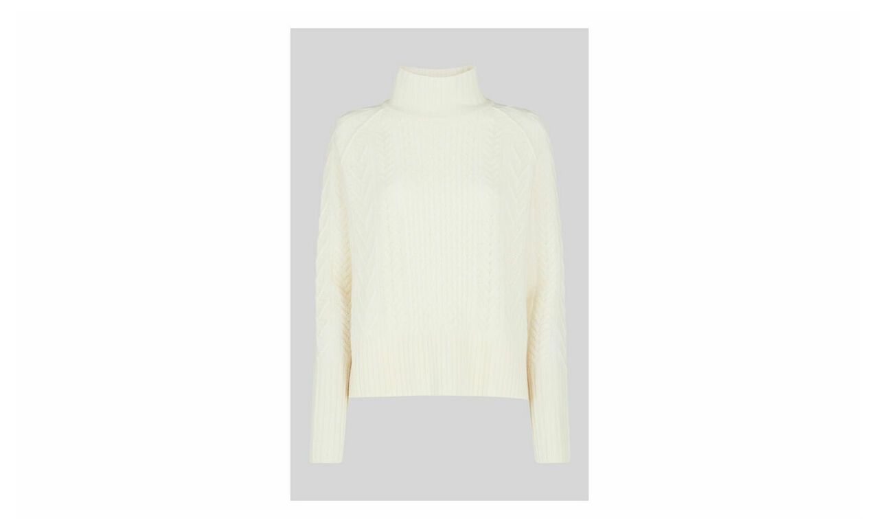 Cable Funnel Neck Wool Knit