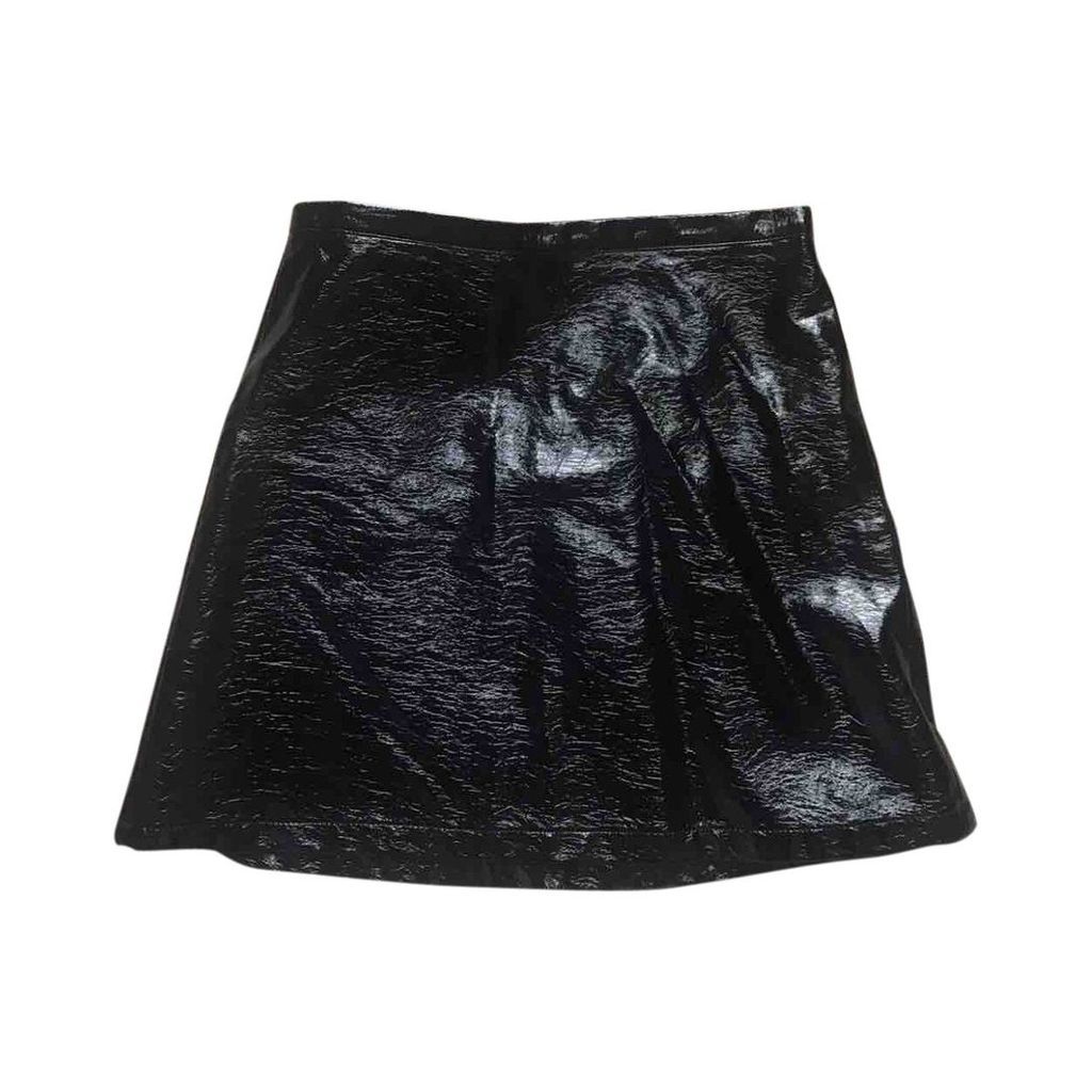 Patent leather mini skirt