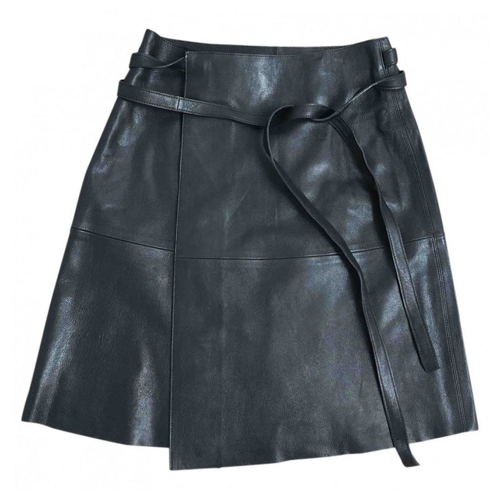 Leather mid-length skirt